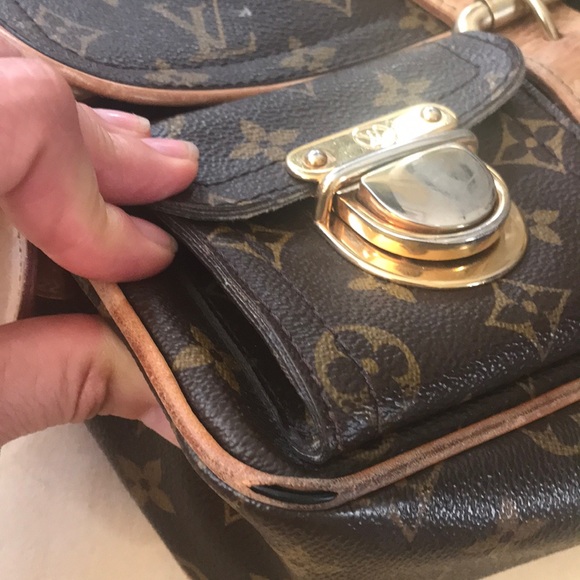 Louis Vuitton shoulder bag - Picture 8 of 8